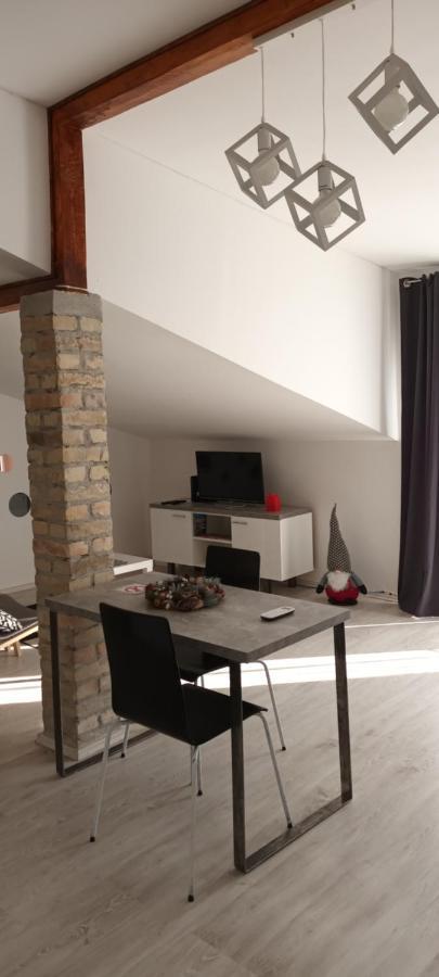 Flora Novi Sad Apartment Exterior photo